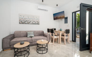 The Living Room - House in Matala, Akti homes